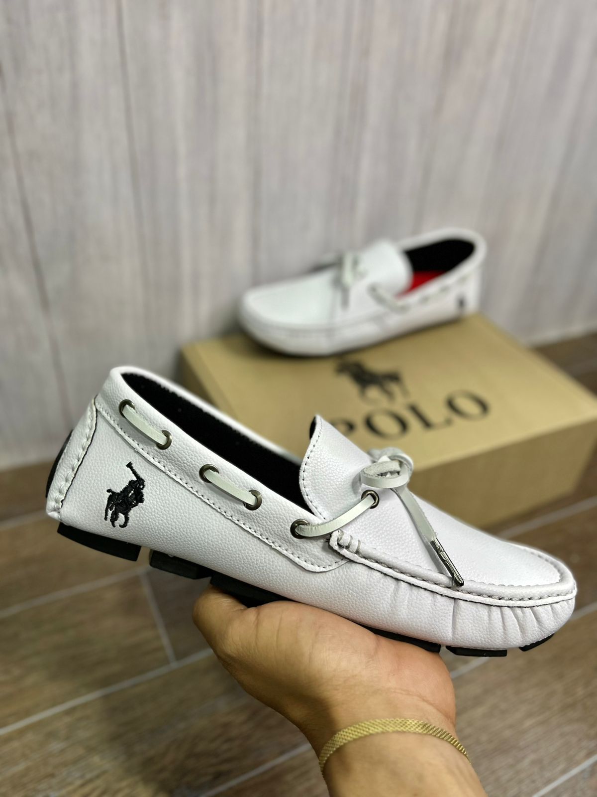 “Mocasines de Hombre 👞 — Elegancia Clásica, Estilo Contemporáneo”