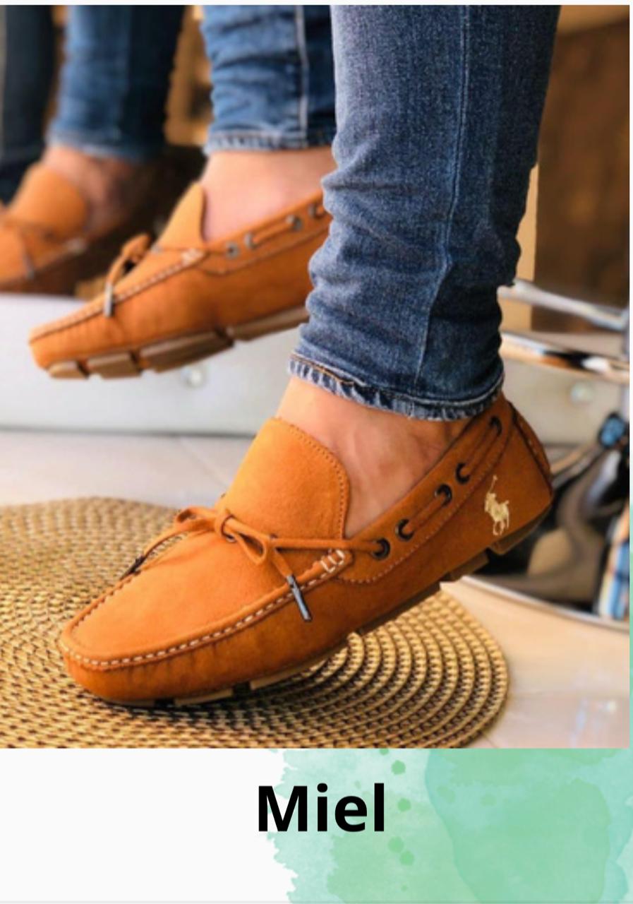 “Mocasines de Hombre 👞 — Elegancia Clásica, Estilo Contemporáneo”