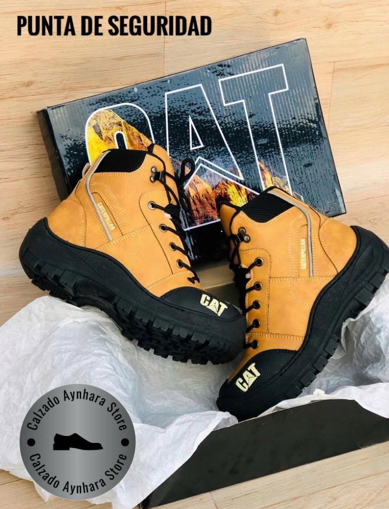 BOTAS CON PUNTERA DE  SEGURIDAD UNISEX REF 003